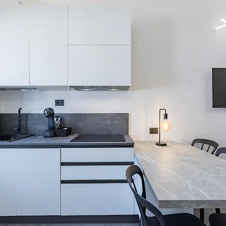 Maison Aurora דירה *