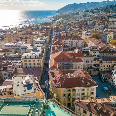 Maison Aurora * סנרמו